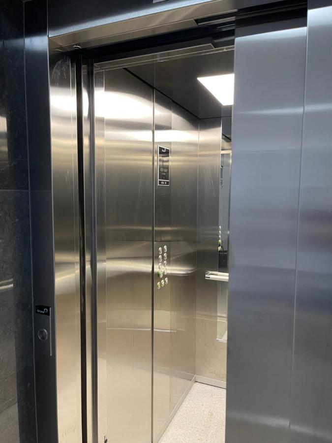 Prestige Apartment Теслич Экстерьер фото
